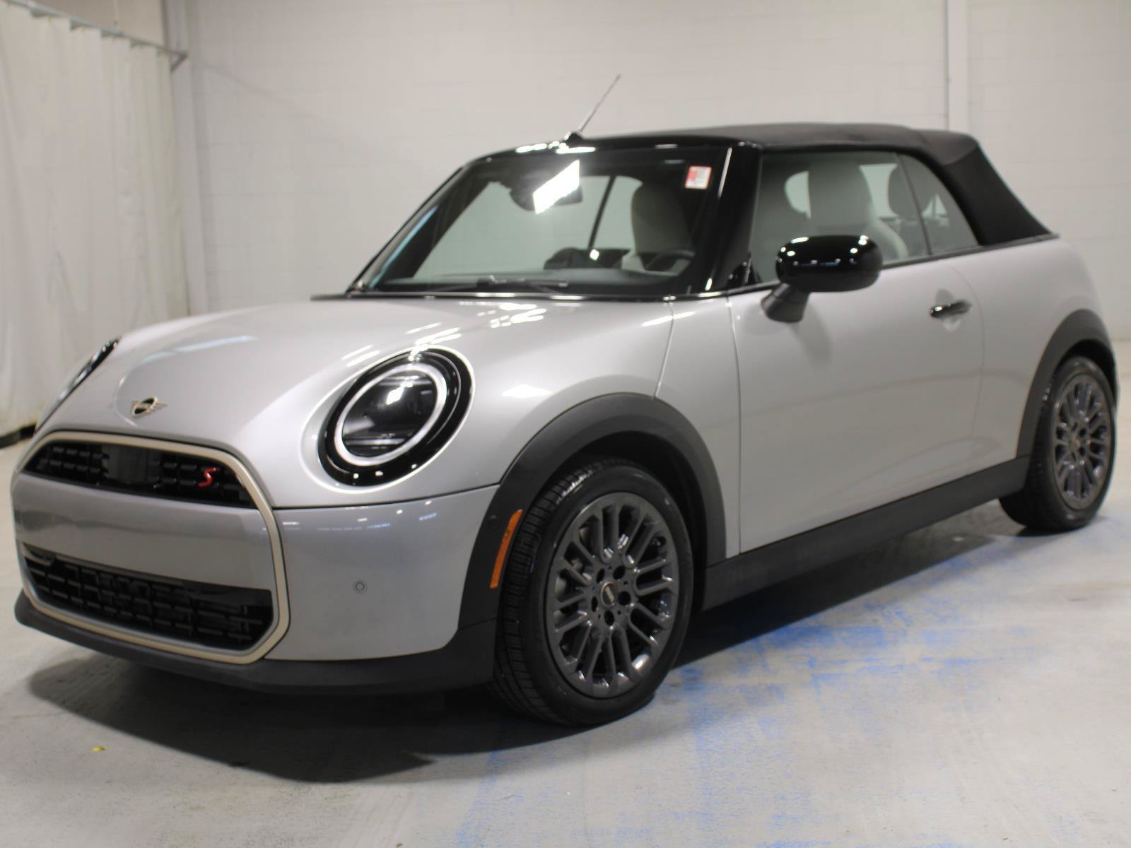 Certified 2026 MINI Cooper S FWD image 1