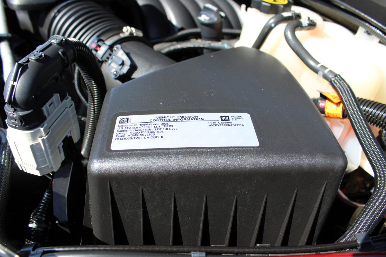 Used 2021 Chevrolet Silverado 1500 LT Trail Boss w/ Convenience Package II AWD/4WD image 19