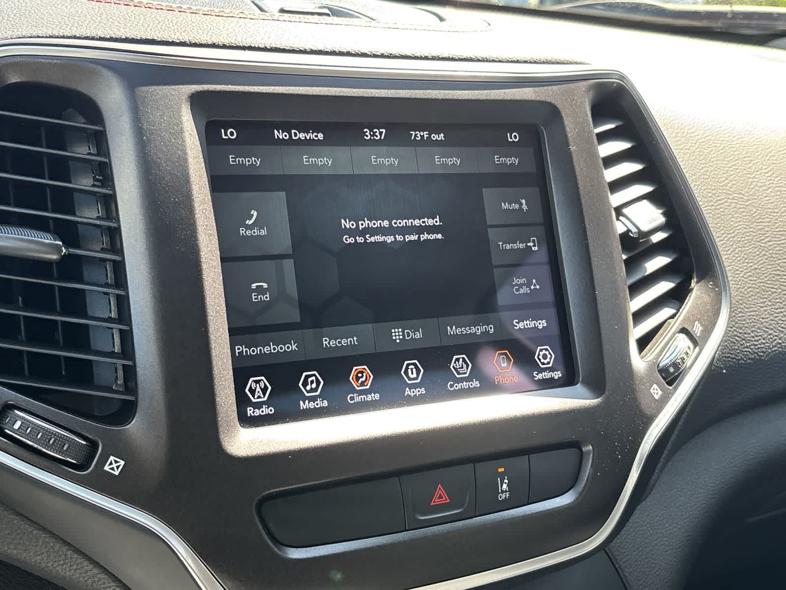 Used 2022 Jeep Cherokee Trailhawk AWD/4WD image 20