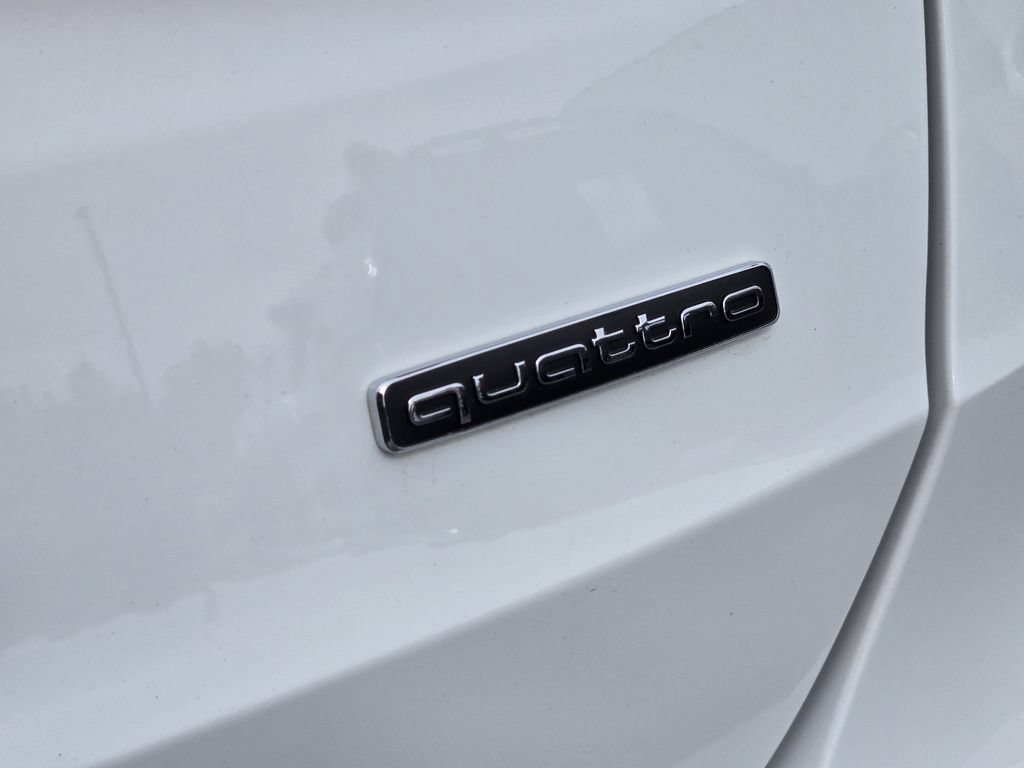 Used 2020 Audi Q3 2.0T Premium Plus AWD/4WD image 13