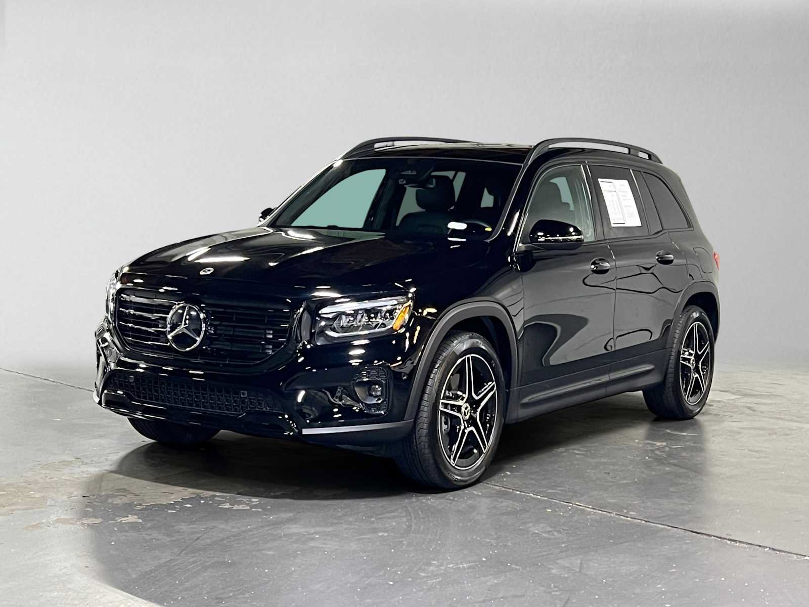Certified 2026 Mercedes-Benz GLB 250 4MATIC image 7