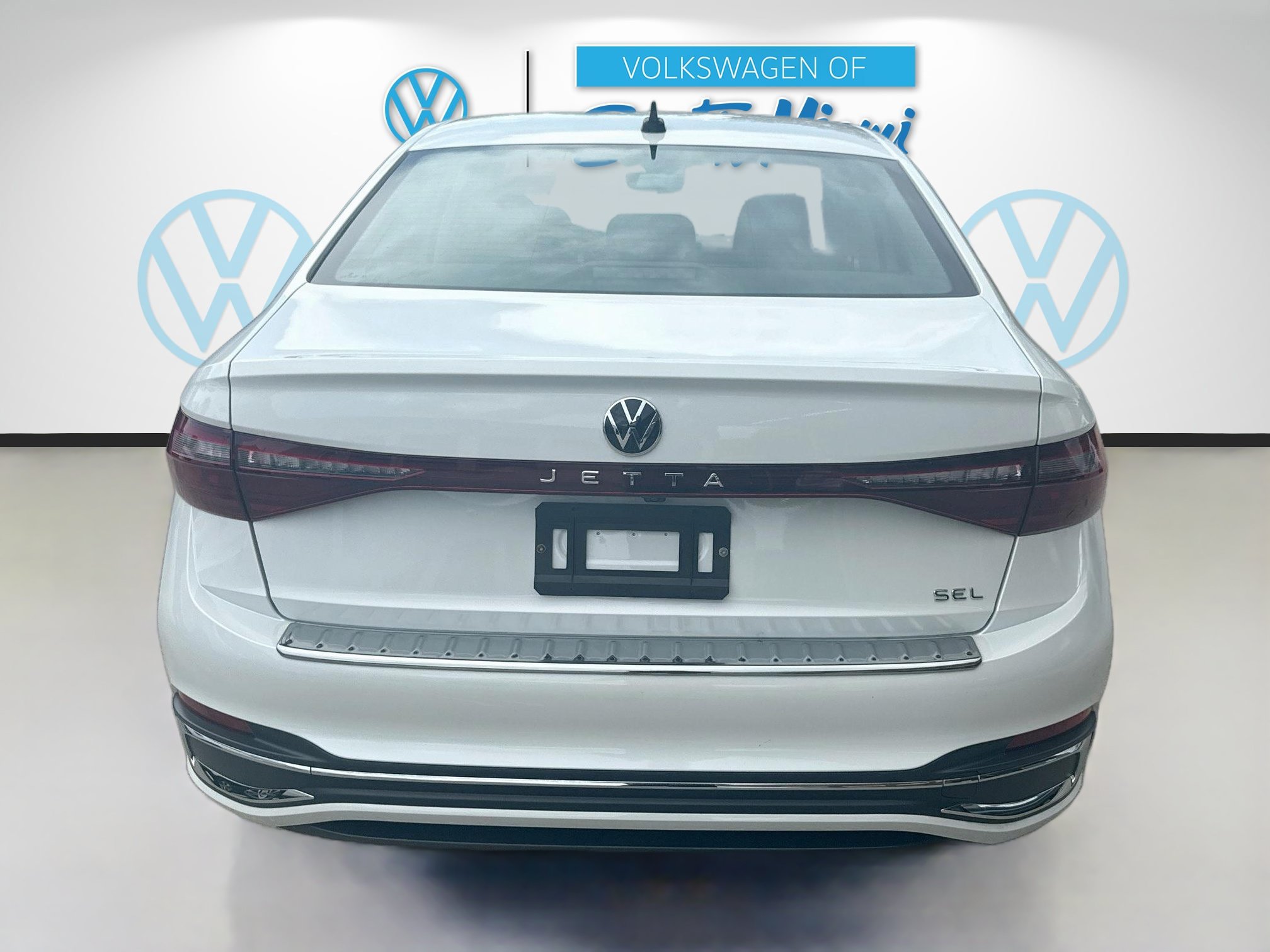 Used 2025 Volkswagen Jetta SEL FWD image 6