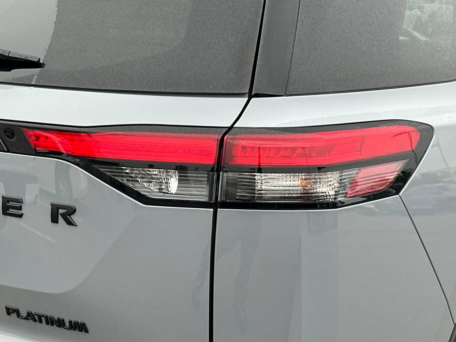 Used 2023 Nissan Pathfinder Platinum w/ Black Appearance Package image 27