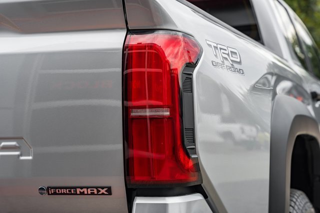 New 2025 Toyota Tacoma TRD Off-Road image 7