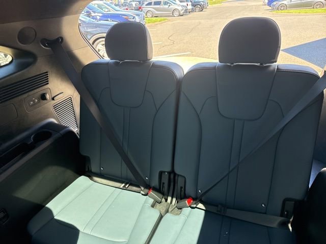 Used 2025 Kia Sorento SX Prestige AWD/4WD image 30
