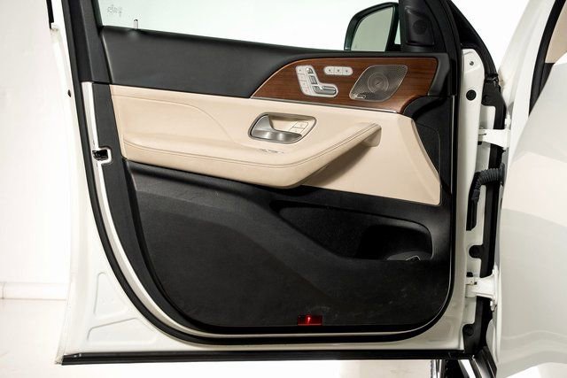 Used 2022 Mercedes-Benz GLS 450 4MATIC image 55