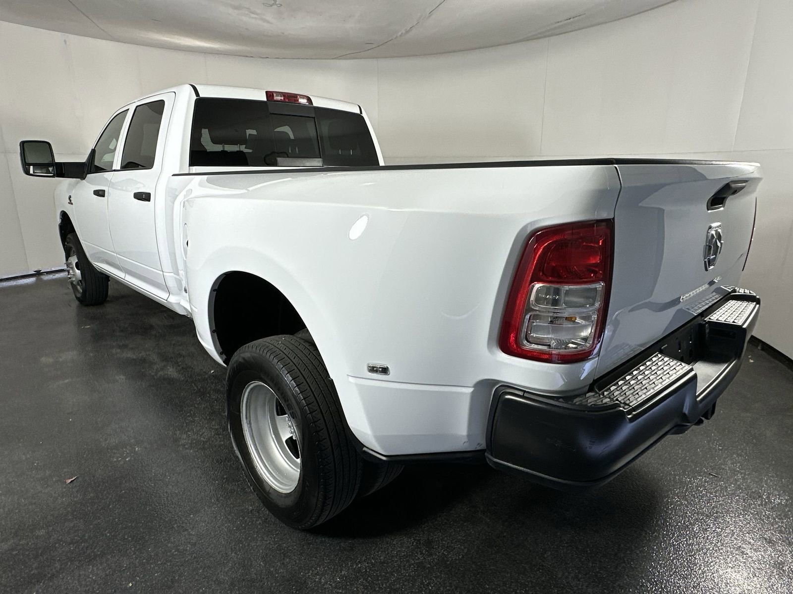 Used 2023 RAM 3500 Tradesman image 6