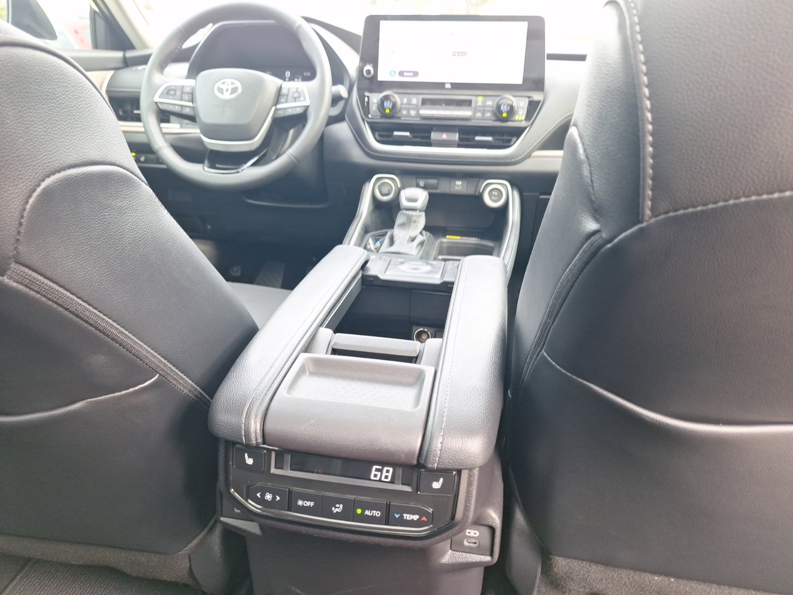 Used 2026 Toyota Grand Highlander FWD image 31