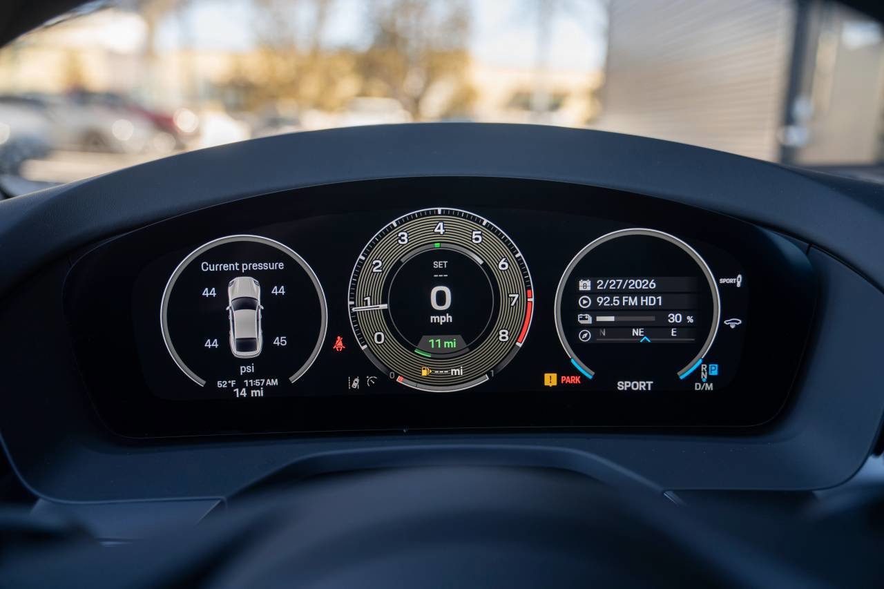 New 2026 Porsche Panamera Turbo image 17