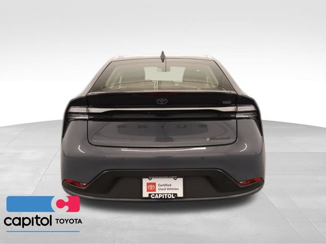 Used 2024 Toyota Prius Prime FWD image 4