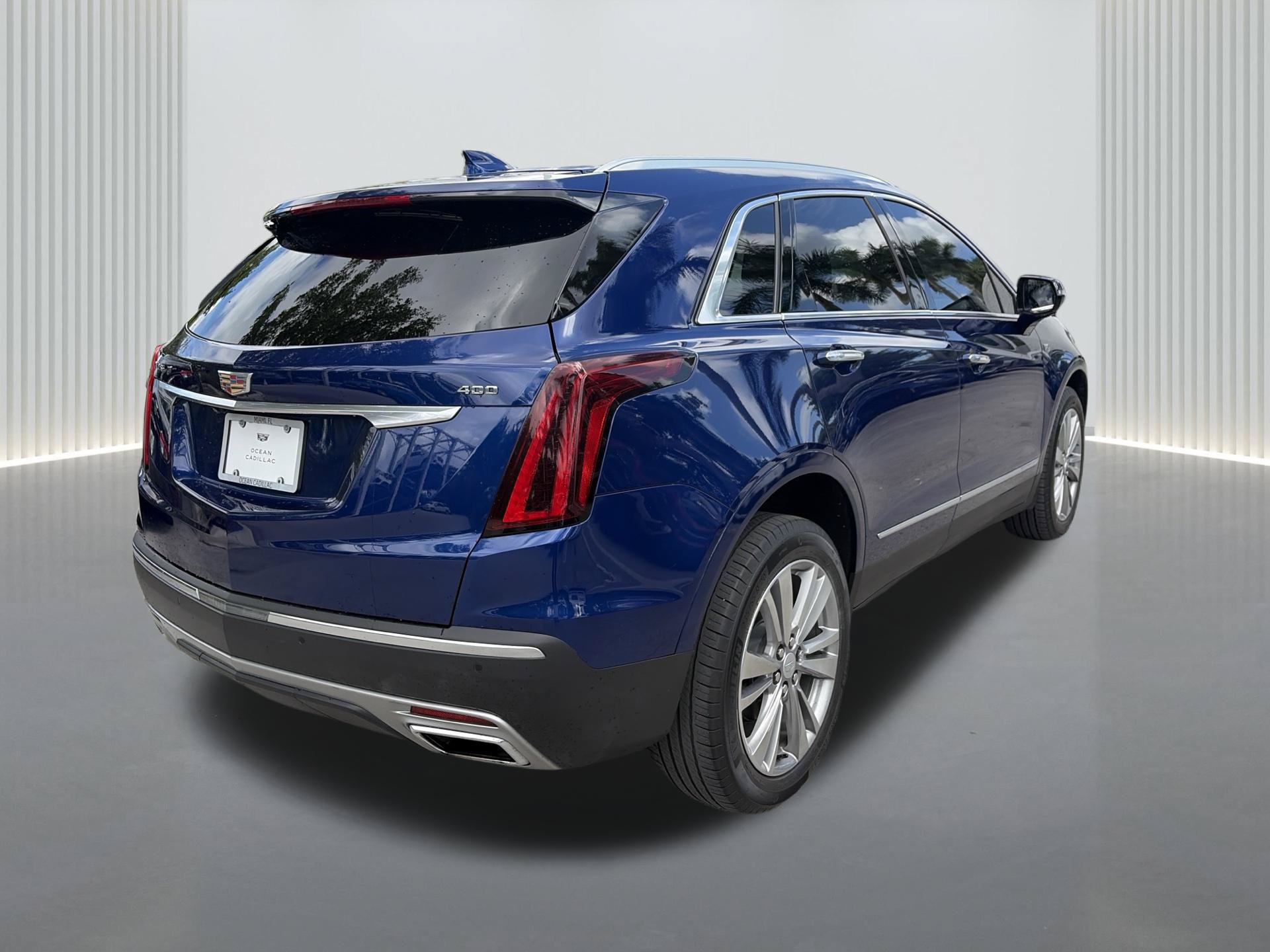 Used 2024 Cadillac XT5 Premium Luxury FWD image 6