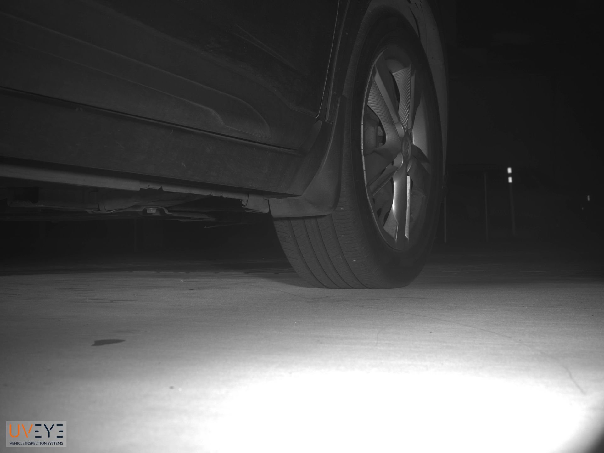 Used 2023 Nissan Kicks S image 9