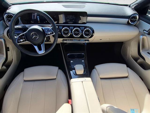 Used 2023 Mercedes-Benz CLA 250 image 16