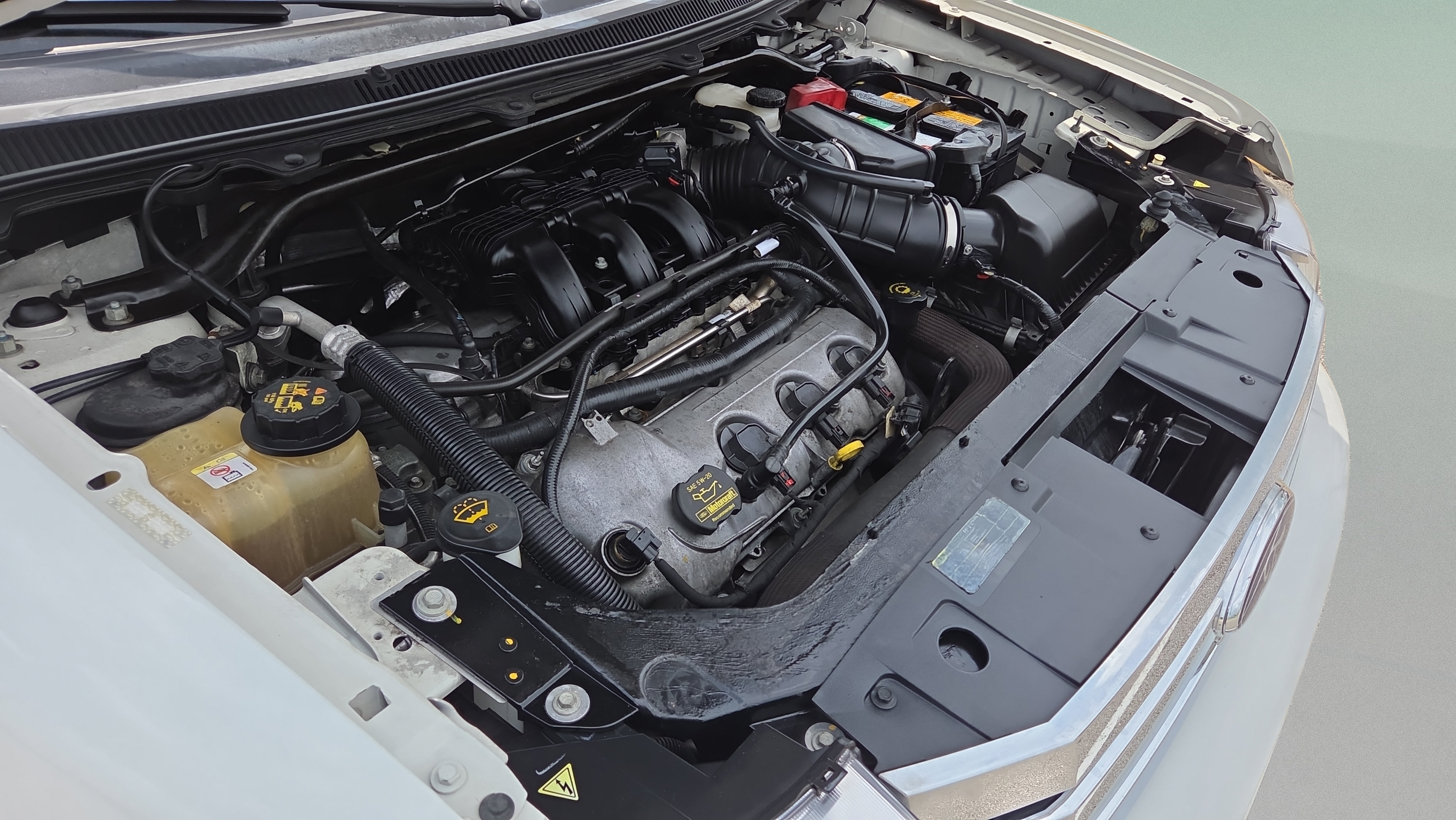 Used 2010 Ford Flex Limited FWD image 18
