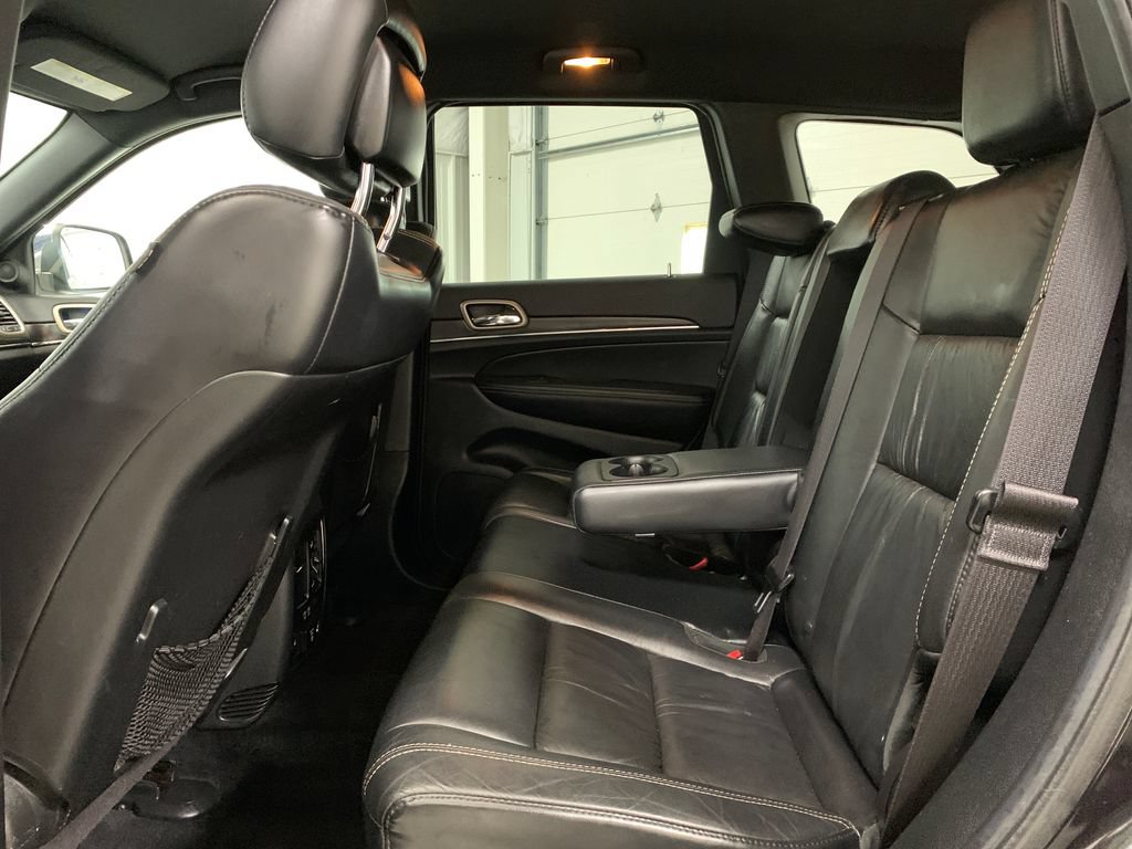 Used 2015 Jeep Grand Cherokee Limited AWD/4WD image 19
