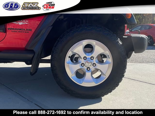 Used 2013 Jeep Wrangler Unlimited Sahara w/ Dual Top Group image 9