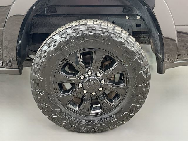 Used 2024 RAM 2500 Limited image 33