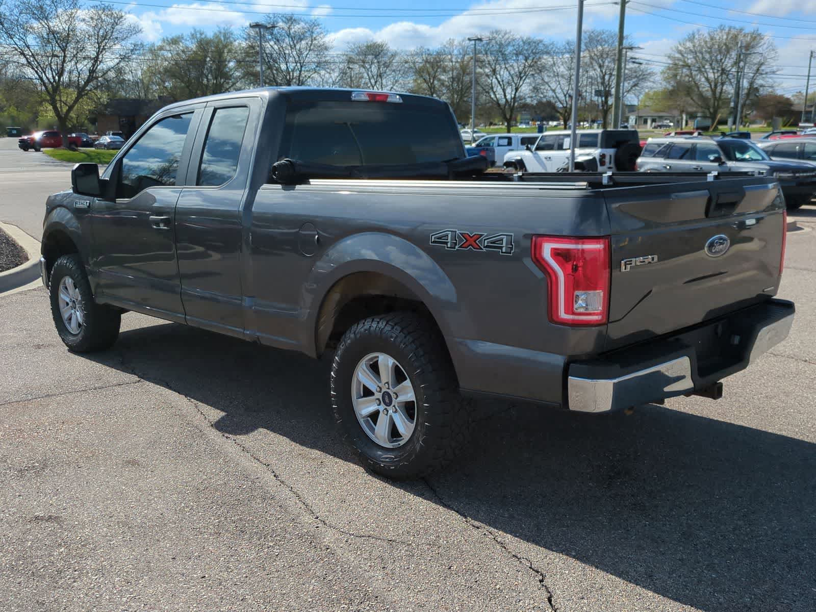 Used 2015 Ford F150 XL w/ Equipment Group 101A Mid AWD/4WD image 6