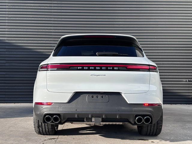 New 2026 Porsche Cayenne AWD/4WD image 6