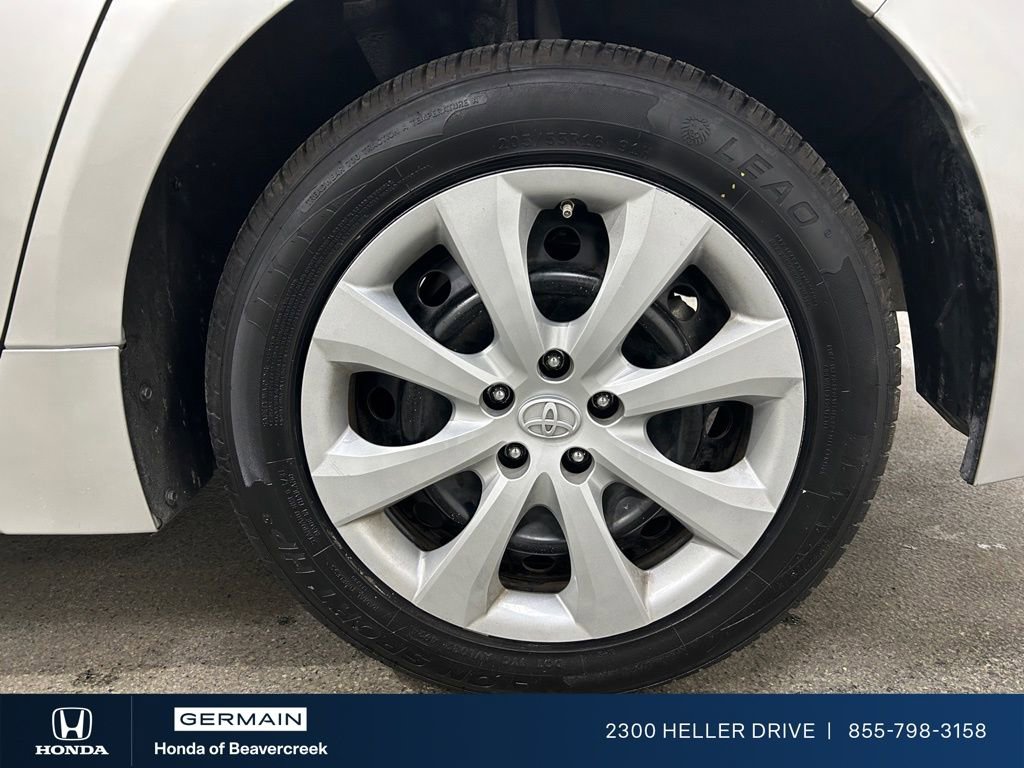 Used 2023 Toyota Corolla LE image 13