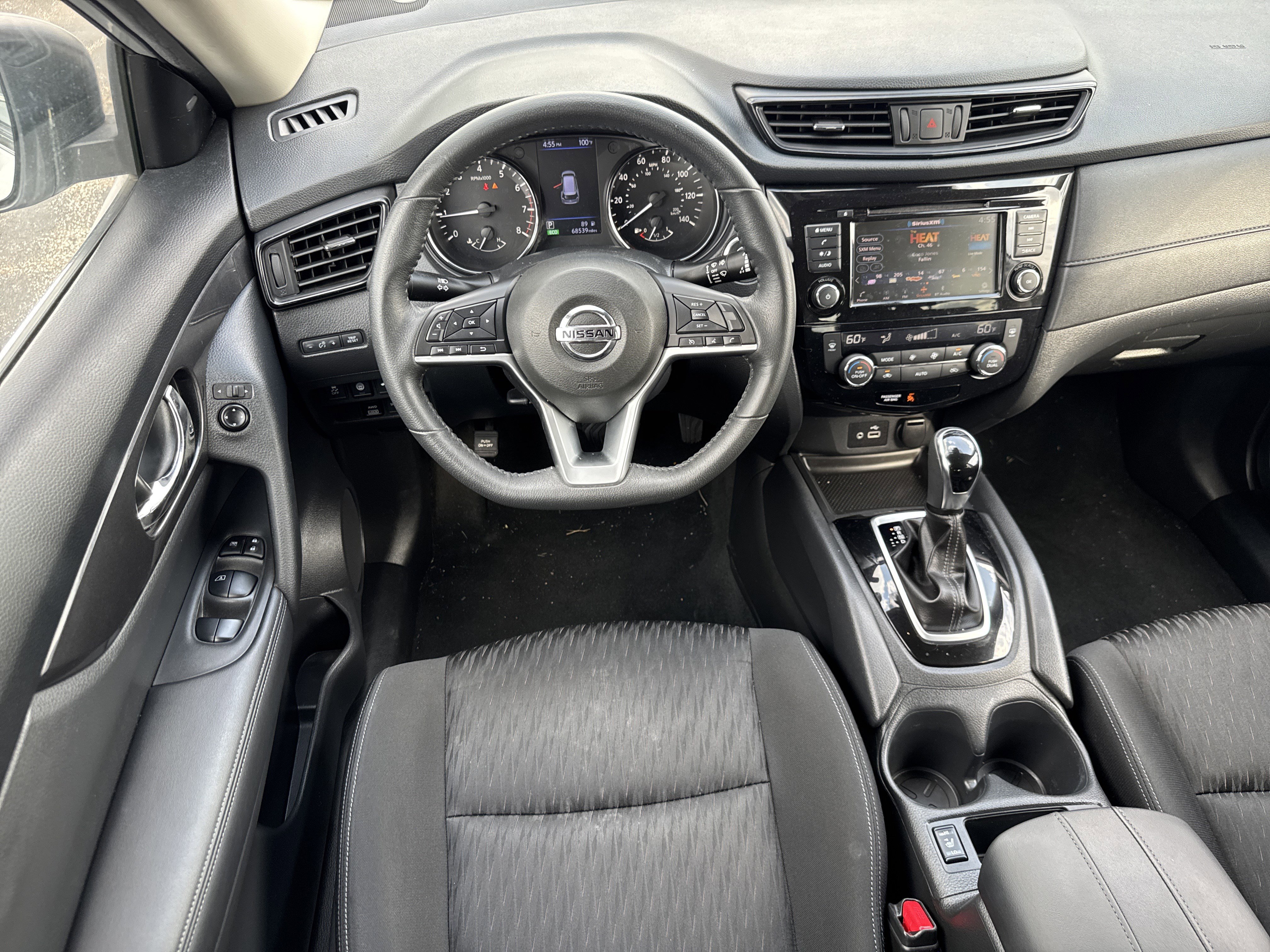 Used 2020 Nissan Rogue SV AWD/4WD image 12