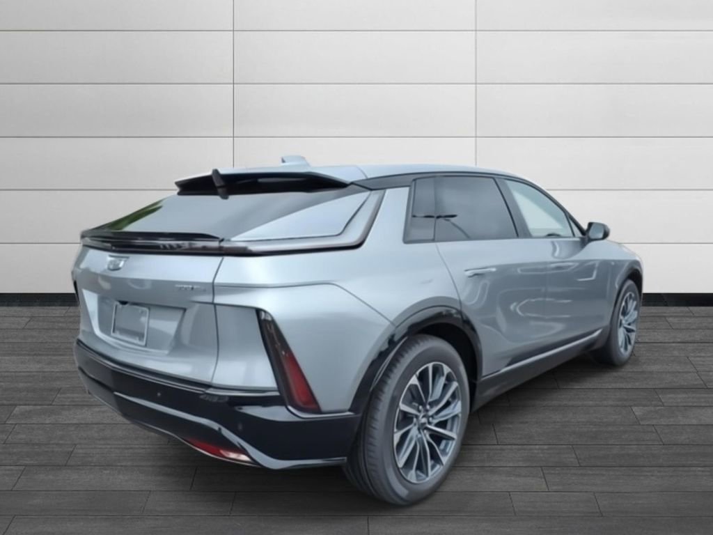 New 2025 Cadillac Lyriq Sport image 5