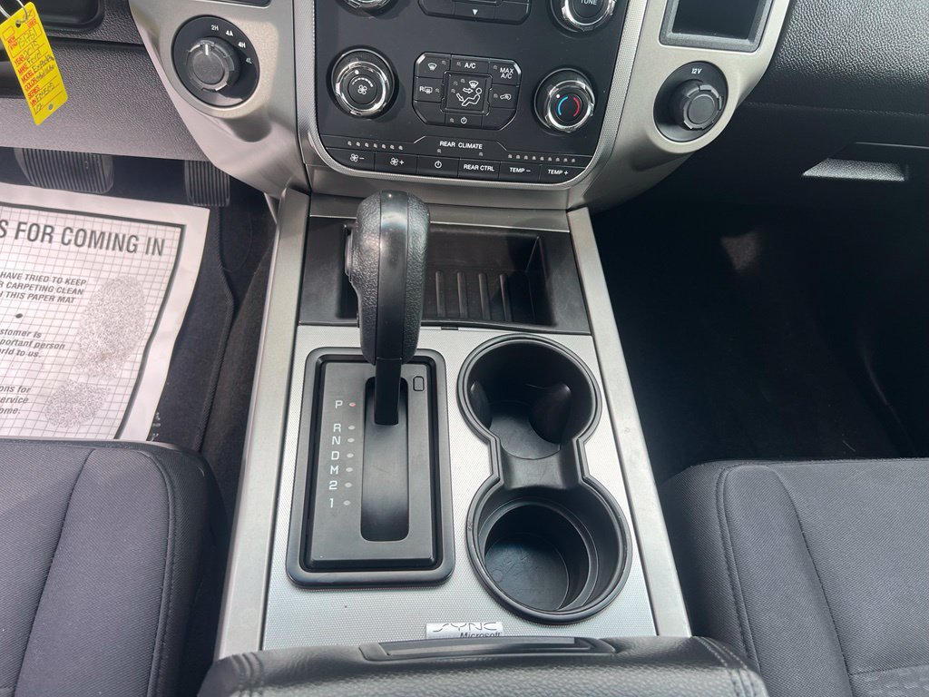 Used 2015 Ford Expedition XLT AWD/4WD image 20