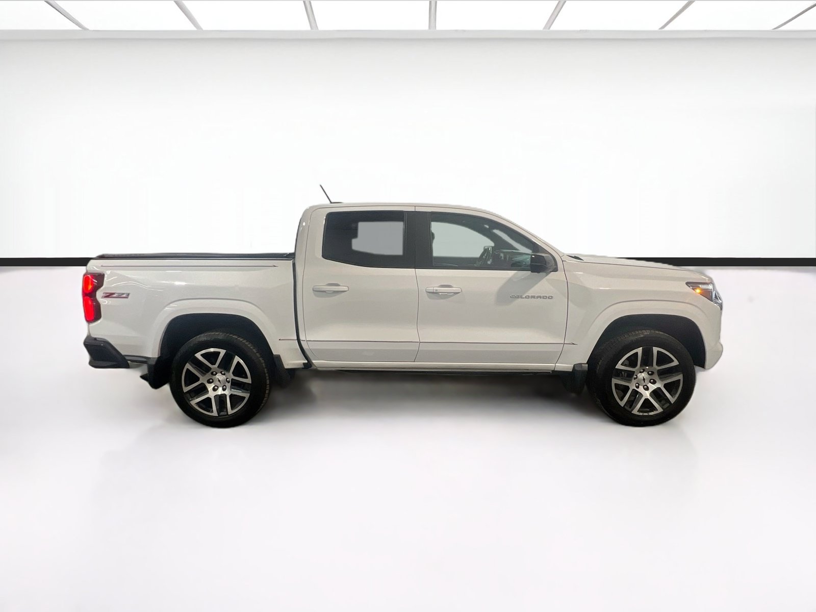 Used 2023 Chevrolet Colorado Z71 w/ Z71 Convenience Package 2 AWD/4WD image 25