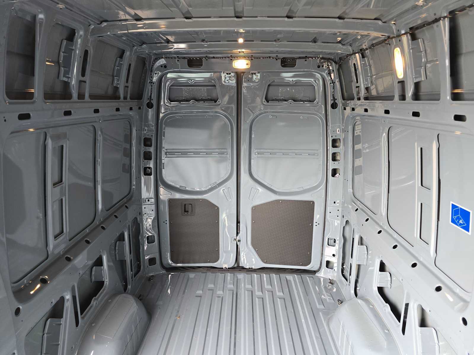 Used 2026 Mercedes-Benz Sprinter 2500 image 16