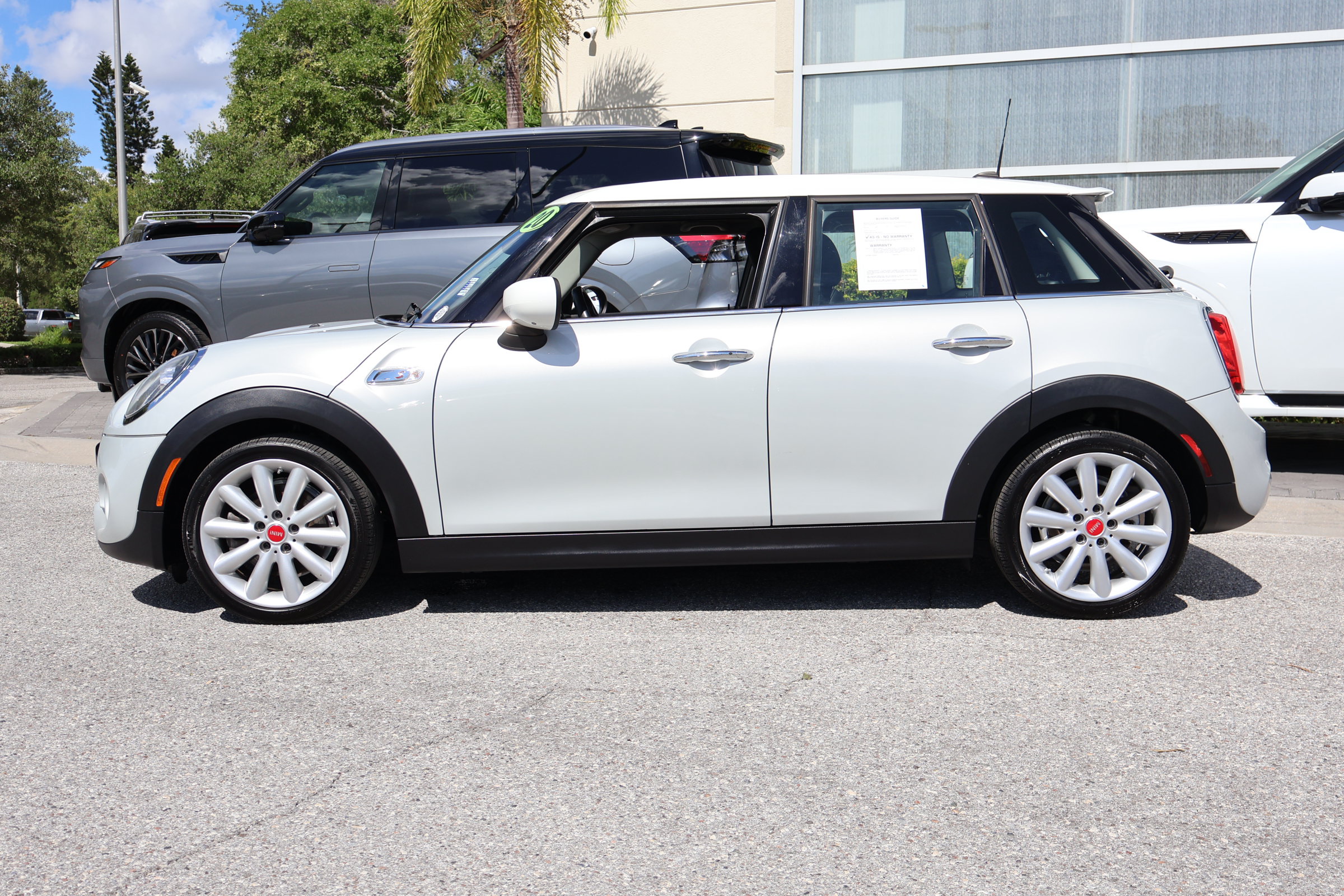 Used 2020 MINI Cooper S FWD image 5