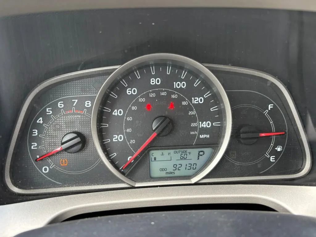 Used 2013 Toyota RAV4 LE AWD/4WD image 14