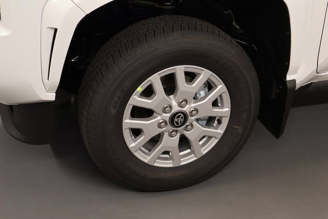 New 2025 Toyota Tacoma SR5 image 5