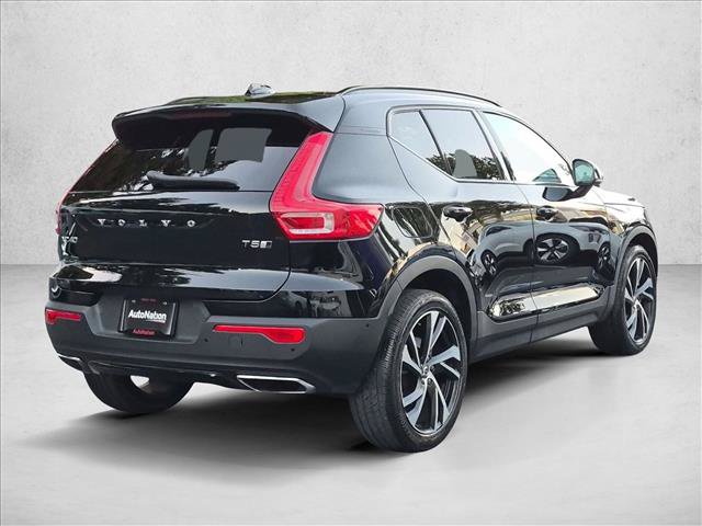 Used 2019 Volvo XC40 T5 R-Design AWD/4WD image 4