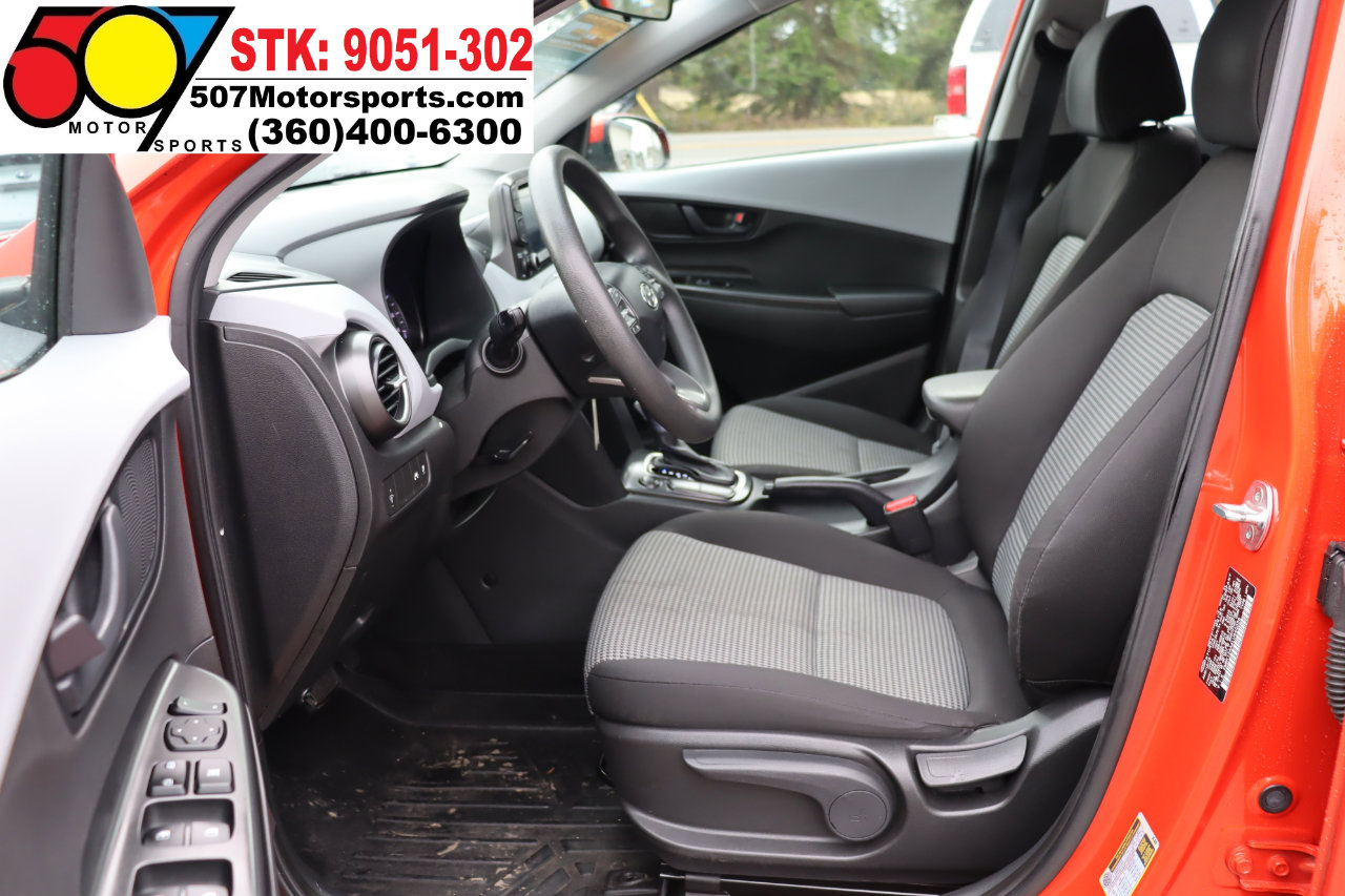 Used 2020 Hyundai Kona SE image 11