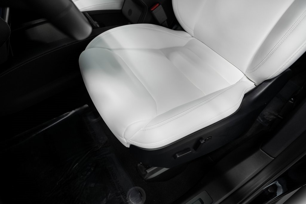 Used 2021 Tesla Model X Performance image 31