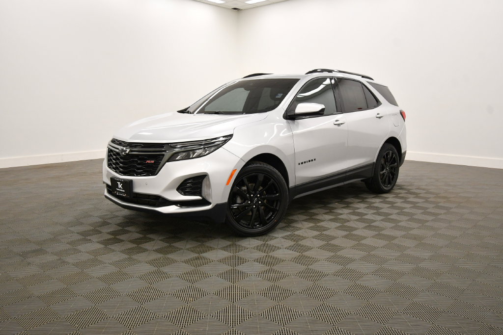 Used 2022 Chevrolet Equinox RS AWD/4WD image 2