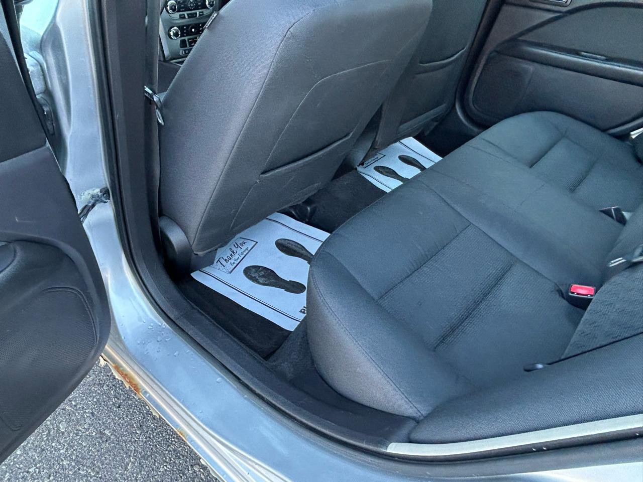 Used 2012 Ford Fusion SE FWD image 9