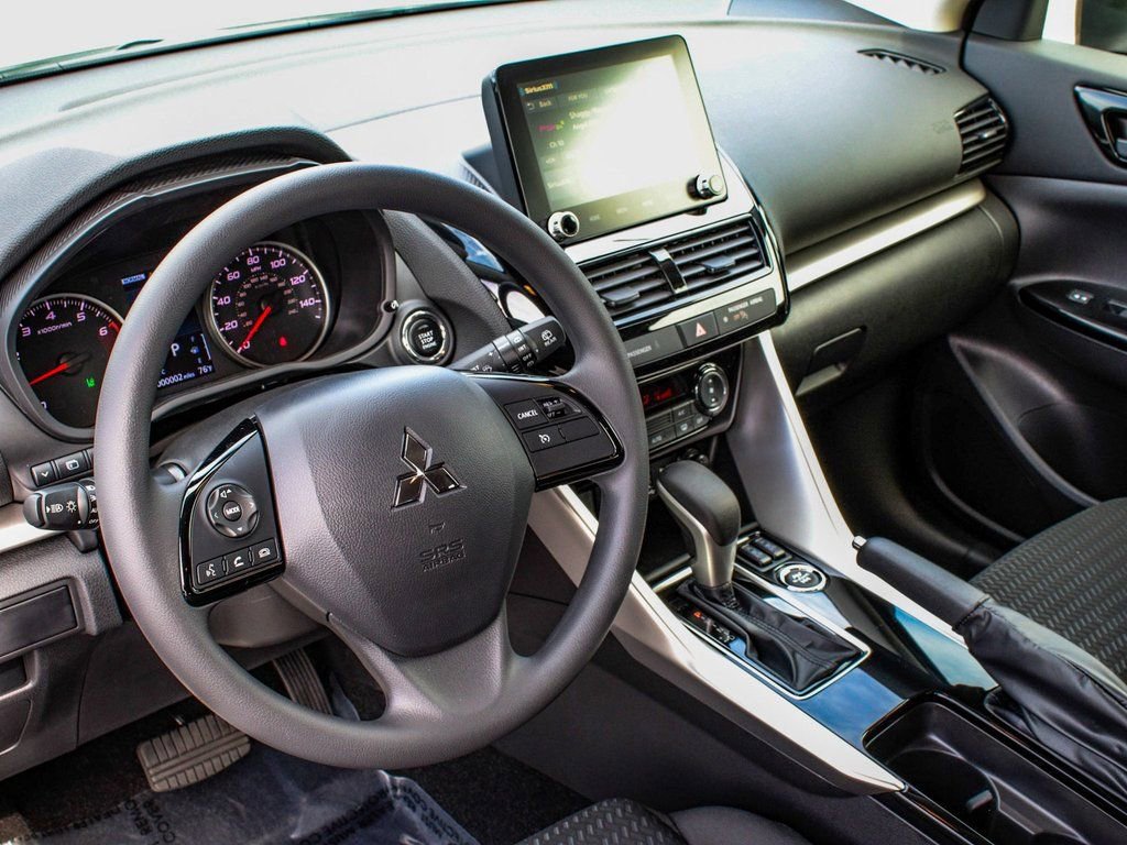 New 2026 Mitsubishi Eclipse Cross LE AWD/4WD image 16
