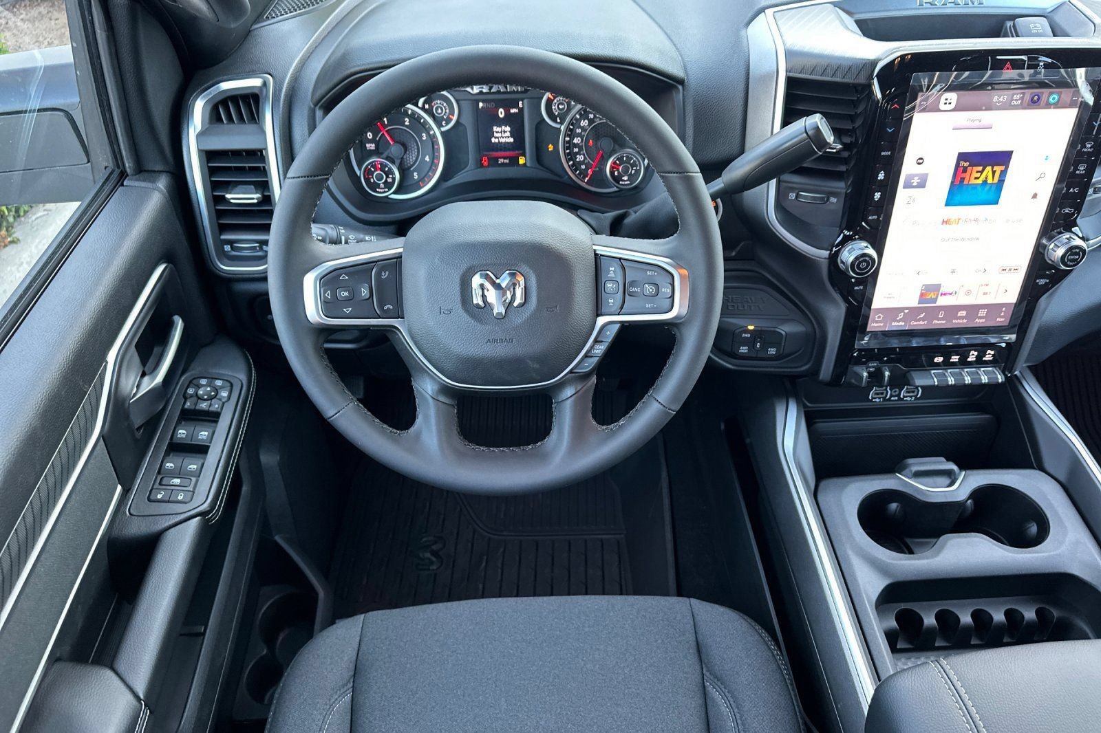 New 2026 RAM 2500 Big Horn AWD/4WD image 15