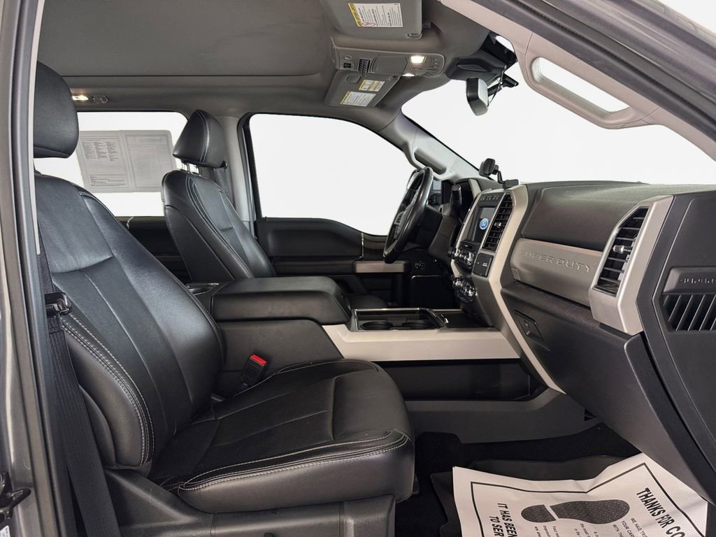 Used 2021 Ford F350 Lariat w/ Tremor Off-Road Package image 26
