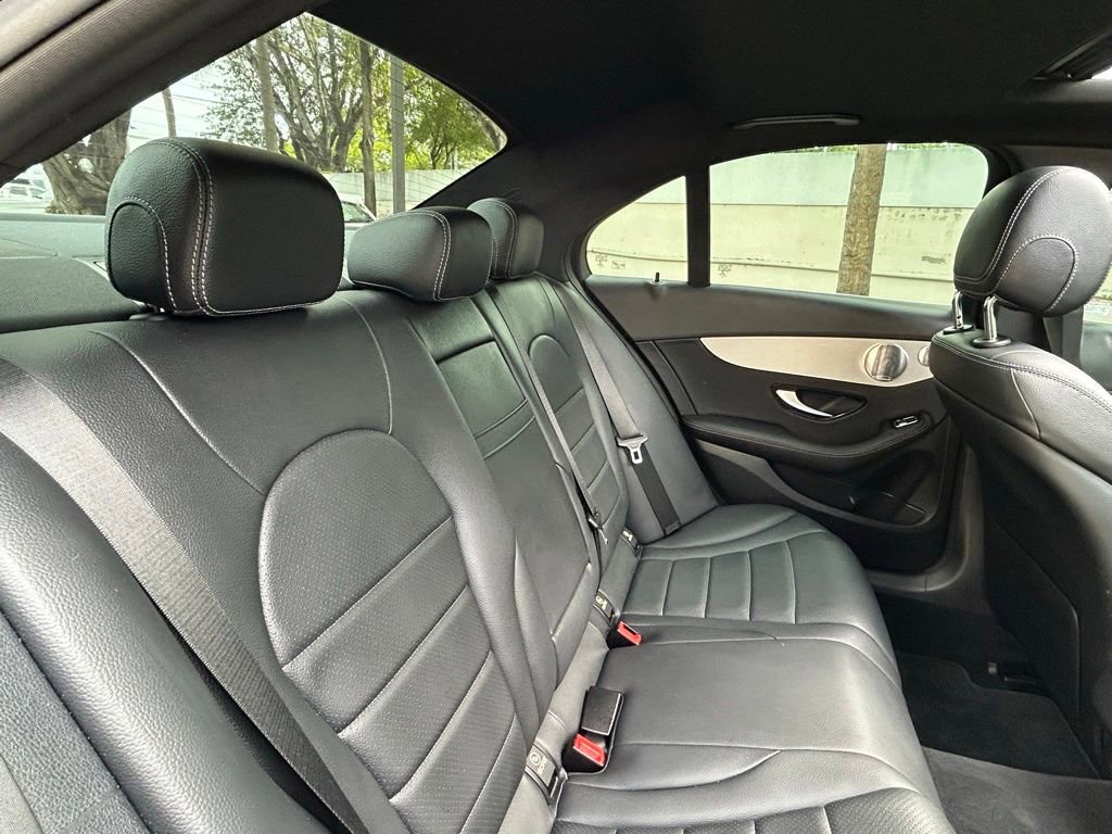 Used 2021 Mercedes-Benz C 300 Sedan image 37