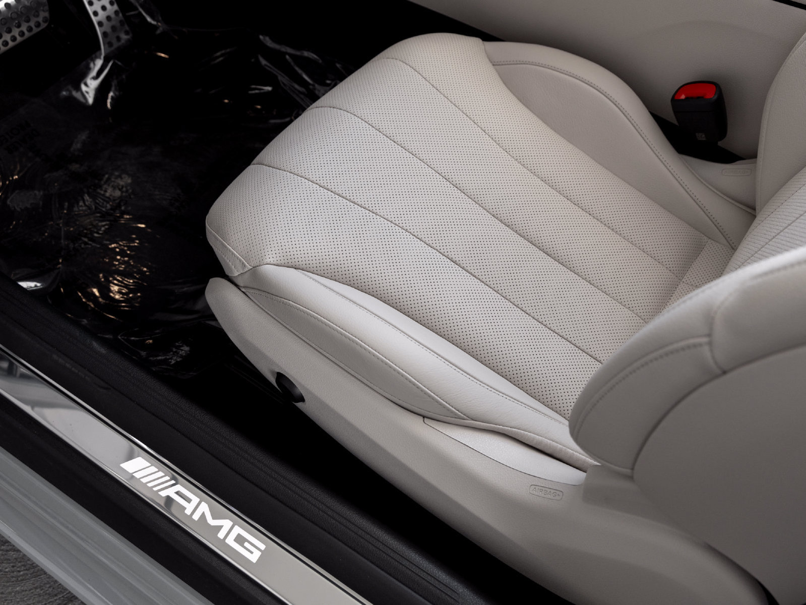 New 2027 Mercedes-Benz CLE 53 AMG 4MATIC Cabriolet image 13