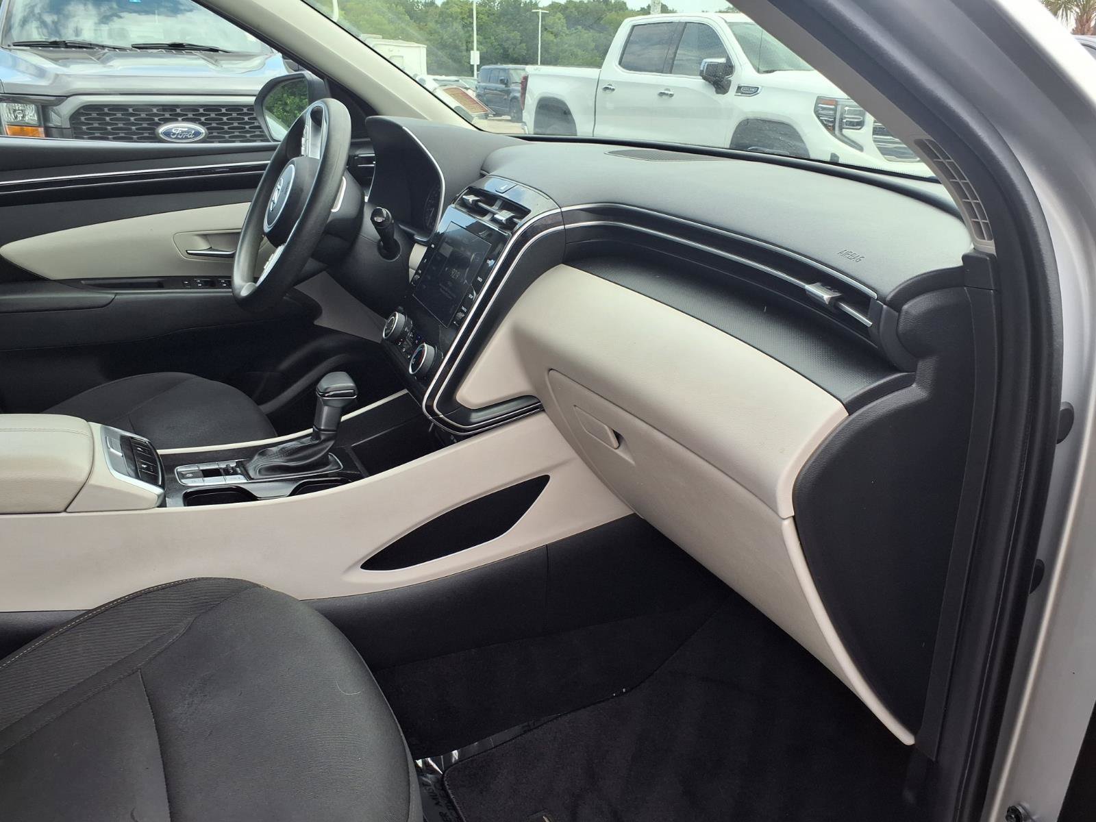 Used 2022 Hyundai Tucson SEL w/ Cargo Package FWD image 12