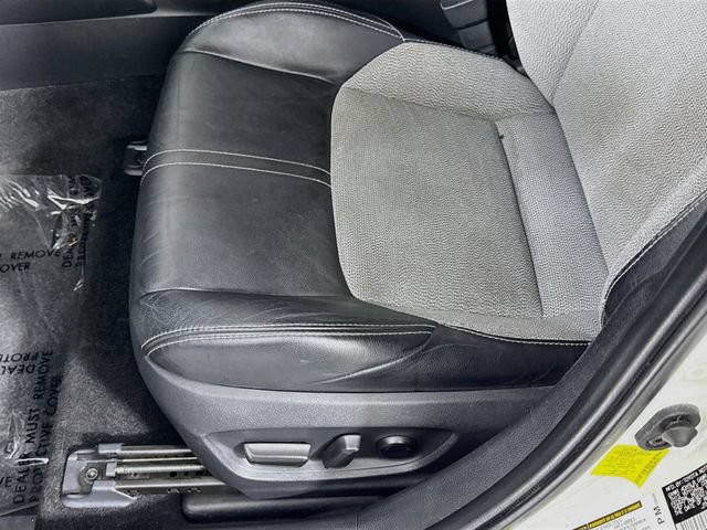 Certified 2019 Toyota Corolla XSE FWD image 23