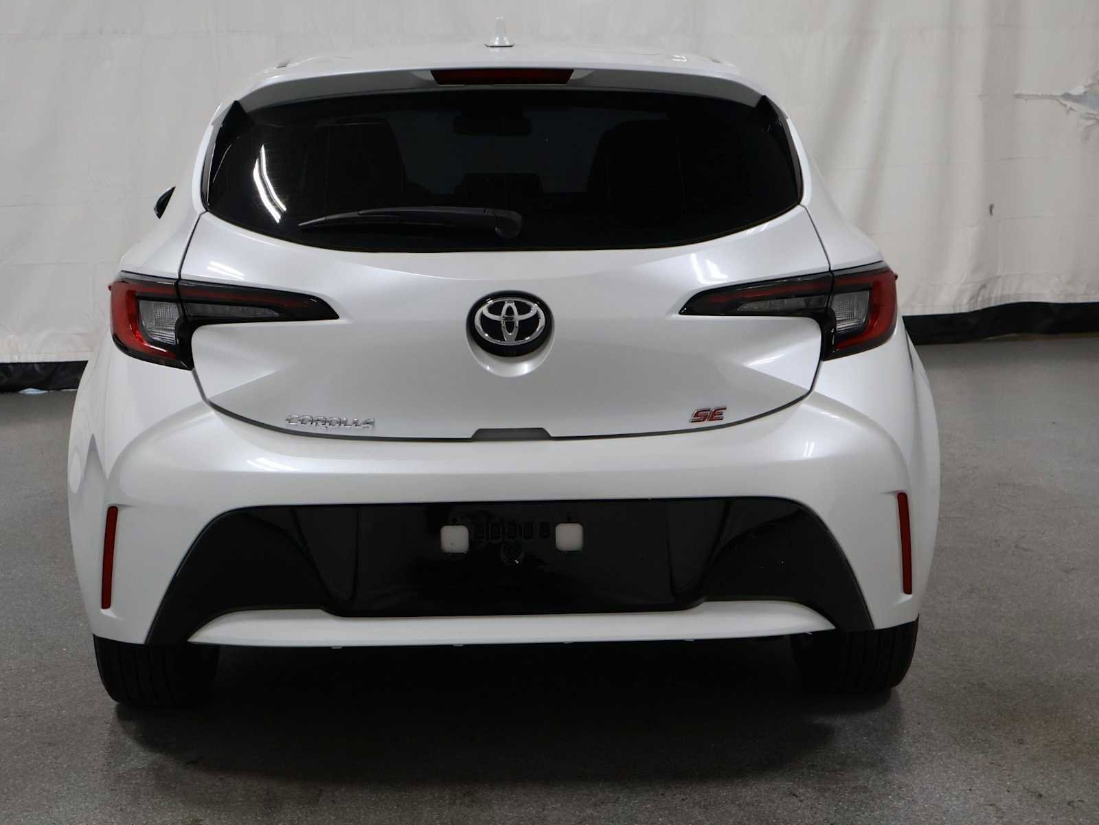 Used 2023 Toyota Corolla SE FWD image 7
