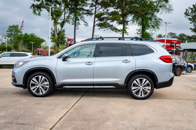 Used 2022 Subaru Ascent Limited w/ Technology Package AWD/4WD image 2