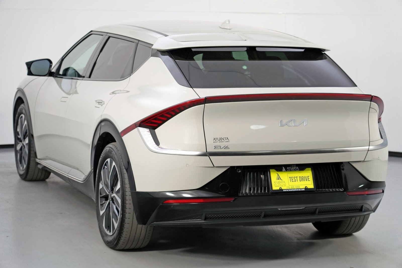 Used 2023 Kia EV6 Wind image 49
