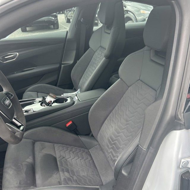 Used 2024 Audi e-tron GT Premium Plus w/ Executive Package AWD/4WD image 5