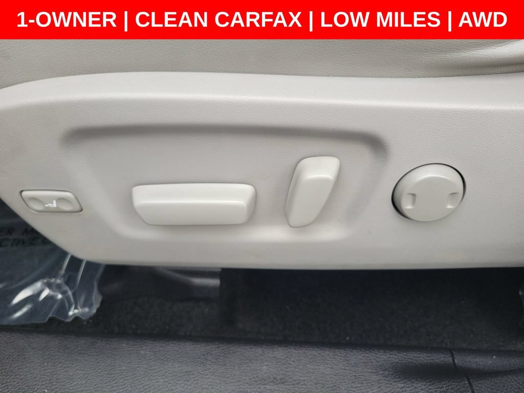 Used 2017 Toyota Highlander Limited w/ Carpet Mat Package AWD/4WD image 24
