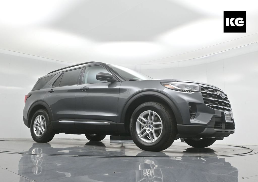 New 2025 Ford Explorer Active w/ Active Comfort Package